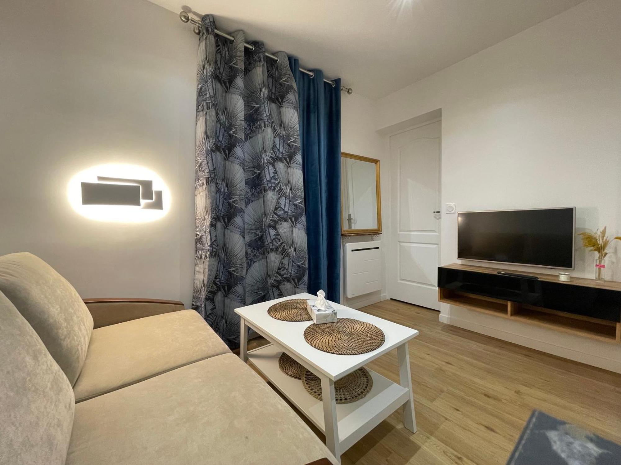 Appartamento Montmartre Cosy Parigi Esterno foto